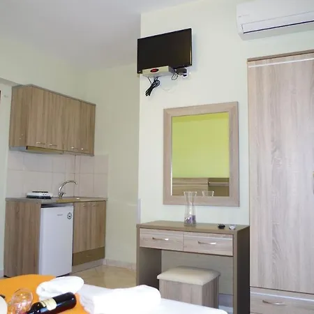 Morfeas Studio Hotel